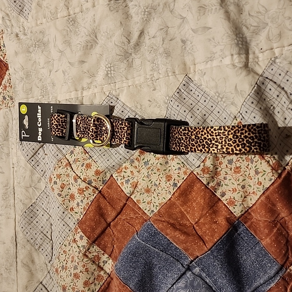 Perri's Leopard Cheetah Print Dog Collar Large